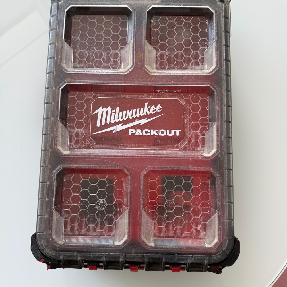 Milwaukee PACKOUT Low-Profile Compact Organizer
